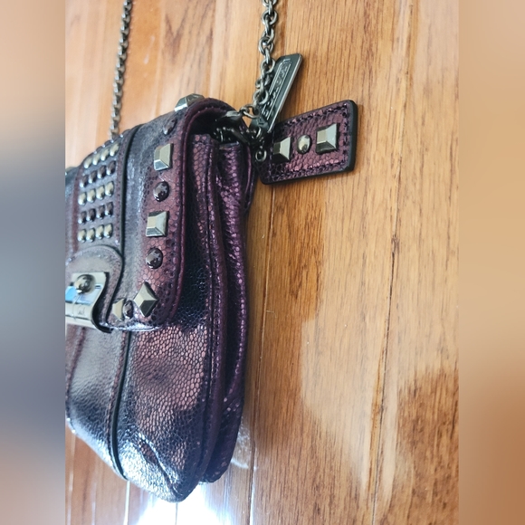 Coach - Picture 15 of 15